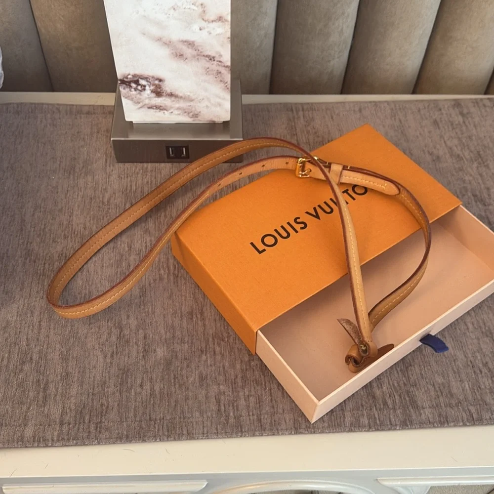 Louis Vuitton Brown vachetta leather replacement strap